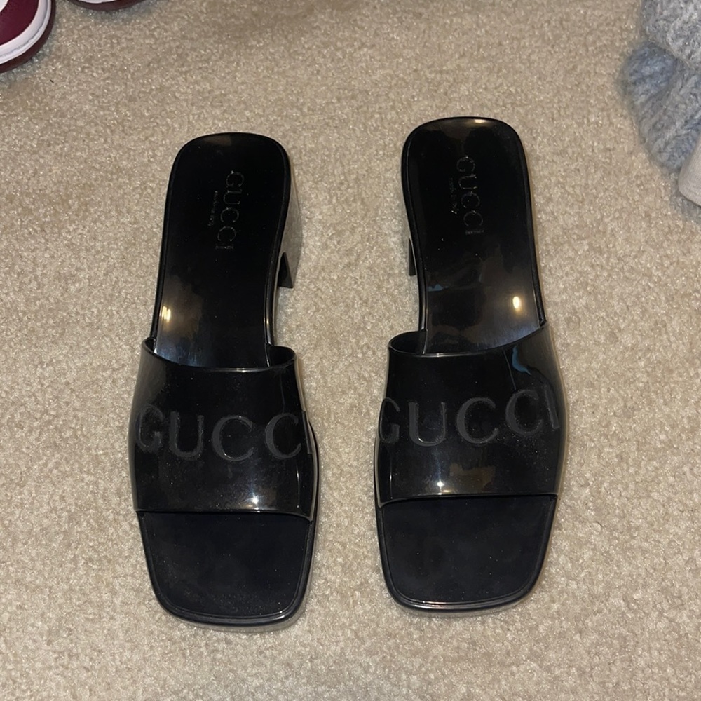 Gucci jelly shoes size 36